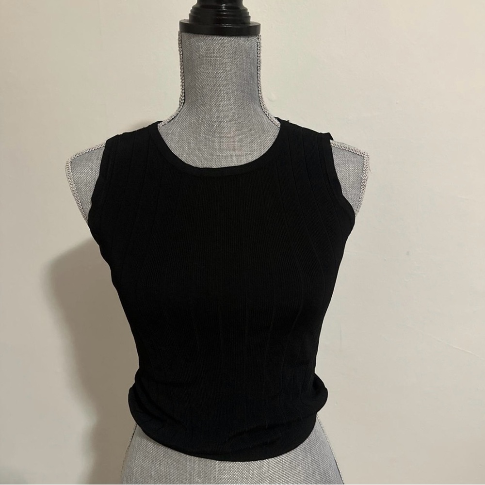 Black Sleeveless Ribbed Top